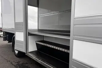 Iveco Daily, 3.0, 129 kW, дизель, механическая, задний привод