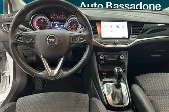 Opel Astra, 1.4, 110 kW, бензин, автомат, передний привод