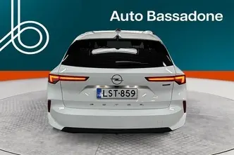 Opel Astra, 1.2, 100 kW, гибрид, автомат, передний привод