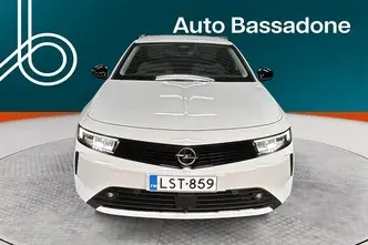 Opel Astra, 1.2, 100 kW, гибрид, автомат, передний привод