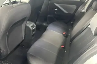 Opel Astra, 1.2, 100 kW, гибрид, автомат, передний привод
