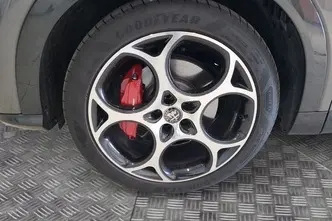 Alfa Romeo Tonale, 1.5, 96 kW, hübriid, automaat, esivedu