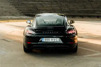 Porsche 718, 2.0, 220 kW, bensiin, automaat, tagavedu