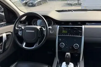 Land Rover Discovery Sport, 2.0, 110 kW, diesel, automatic, four-wheel drive