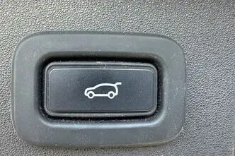 Land Rover Discovery Sport, 2.0, 110 kW, diesel, automatic, four-wheel drive