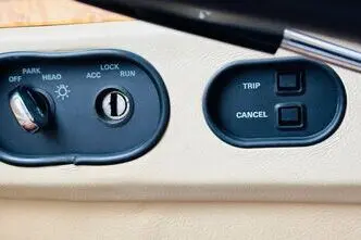 Bentley Turbo R, bensiin, automaat, tagavedu