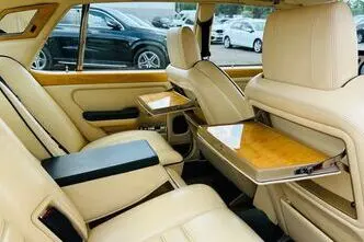 Bentley Turbo R, bensiin, automaat, tagavedu