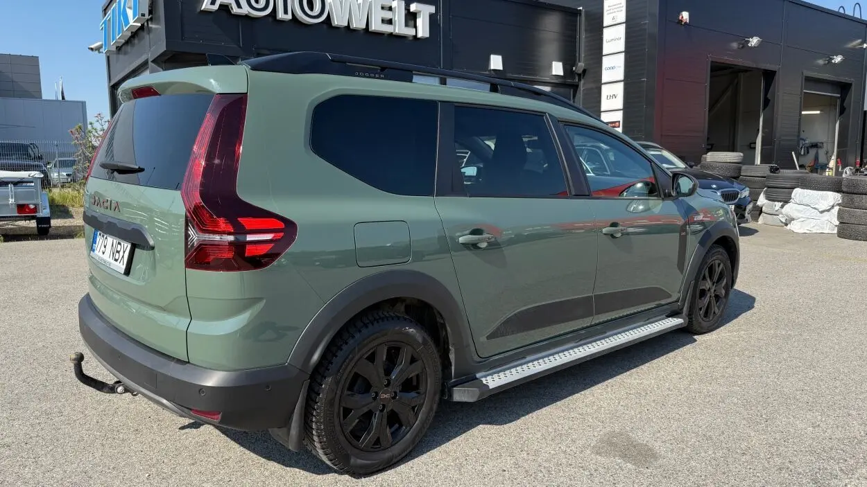 Dacia Jogger, бензин, механическая, передний привод