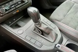 SEAT Ibiza, bensiin, automaat, esivedu