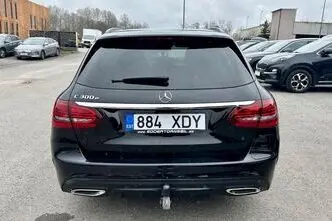 Mercedes-Benz C 300, pistikhübriid, automaat, tagavedu