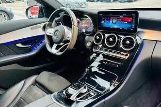Mercedes-Benz C 300, pistikhübriid, automaat, tagavedu