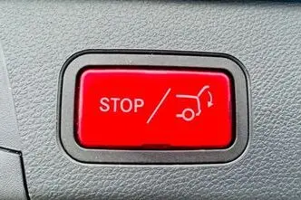 Mercedes-Benz C 300, pistikhübriid, automaat, tagavedu