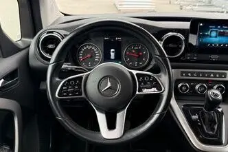 Mercedes-Benz T 180, 1.5, 85 kW, diisel, automaat, esivedu