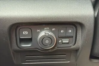 Mercedes-Benz T 180, 1.5, 85 kW, diisel, automaat, esivedu