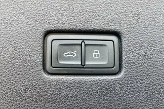 Audi Q8, hybrid, automatic, four-wheel drive
