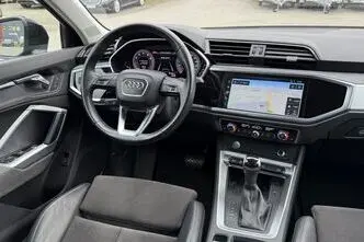 Audi Q3, bensiin, automaat, nelikvedu
