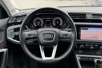 Audi Q3, bensiin, automaat, nelikvedu