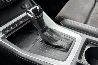 Audi Q3, bensiin, automaat, nelikvedu