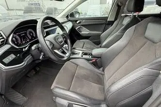 Audi Q3, bensiin, automaat, nelikvedu