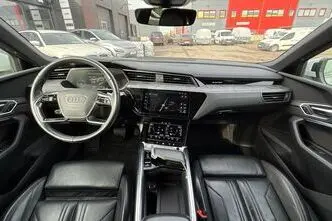 Audi e-tron, elekter, automaat, nelikvedu