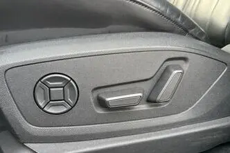 Audi e-tron, elekter, automaat, nelikvedu
