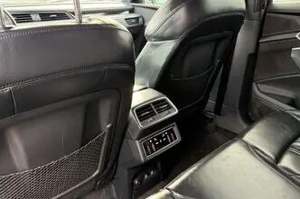 Audi e-tron, elekter, automaat, nelikvedu