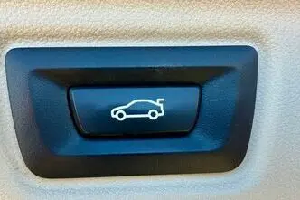 BMW 318, 2.0, 110 kW, diisel, automaat, tagavedu