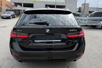 BMW 330, pistikhübriid, automaat, nelikvedu