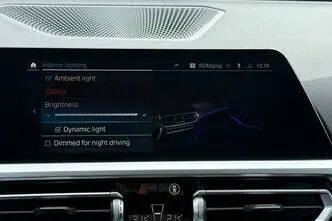 BMW 330, pistikhübriid, automaat, nelikvedu
