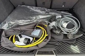 BMW 330, pistikhübriid, automaat, nelikvedu