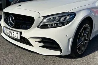 Mercedes-Benz C 180, bensiin, automaat, tagavedu