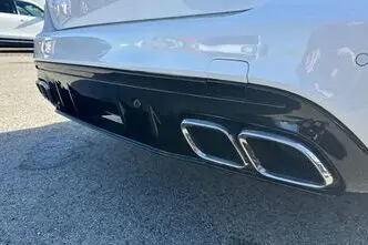 Mercedes-Benz C 180, bensiin, automaat, tagavedu