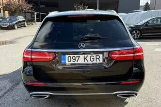 Mercedes-Benz E 220, 2.0, 143 kW, diisel, automaat, nelikvedu
