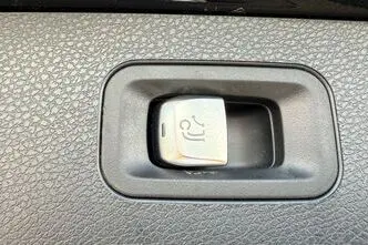 Mercedes-Benz E 220, 2.0, 143 kW, diisel, automaat, nelikvedu