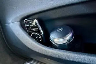 Mercedes-Benz S 400, hübriid, automaat, tagavedu