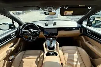 Porsche Cayenne, bensiin, automaat, nelikvedu