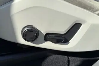 Volvo XC90, 2.0, 140 kW, дизель, автомат, передний привод