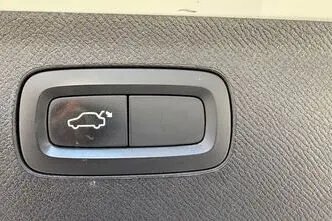 Volvo XC90, 2.0, 140 kW, дизель, автомат, передний привод