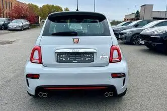 Fiat 500, bensiin, manuaal, esivedu
