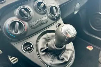 Fiat 500, bensiin, manuaal, esivedu
