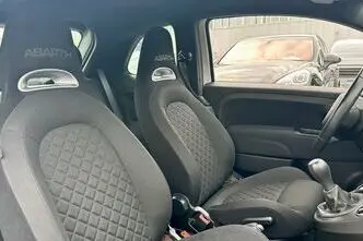 Fiat 500, bensiin, manuaal, esivedu