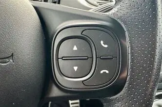 Fiat 500, bensiin, manuaal, esivedu