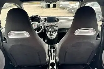 Fiat 500, bensiin, manuaal, esivedu