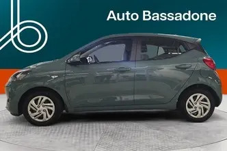 Hyundai i10, 1.0, 46 kW, бензин, механическая, передний привод