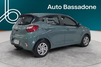 Hyundai i10, 1.0, 46 kW, бензин, механическая, передний привод