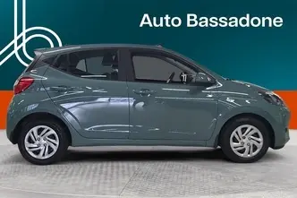 Hyundai i10, 1.0, 46 kW, бензин, механическая, передний привод