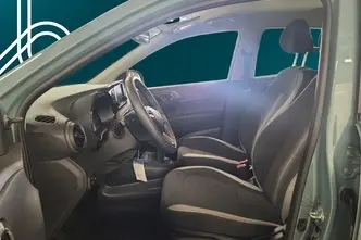 Hyundai i10, 1.0, 46 kW, бензин, механическая, передний привод