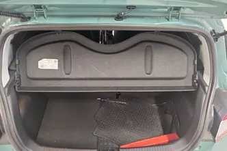 Hyundai i10, 1.0, 46 kW, бензин, механическая, передний привод