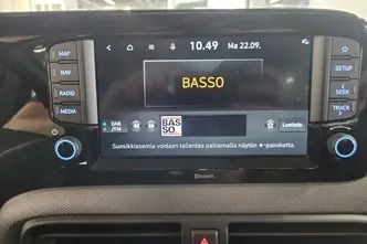 Hyundai i10, 1.0, 46 kW, бензин, механическая, передний привод