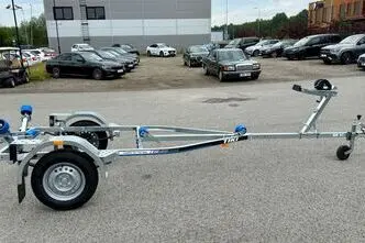 Tiki Treiler BX600-L paadihaagis 4.5 meetrisele paadile